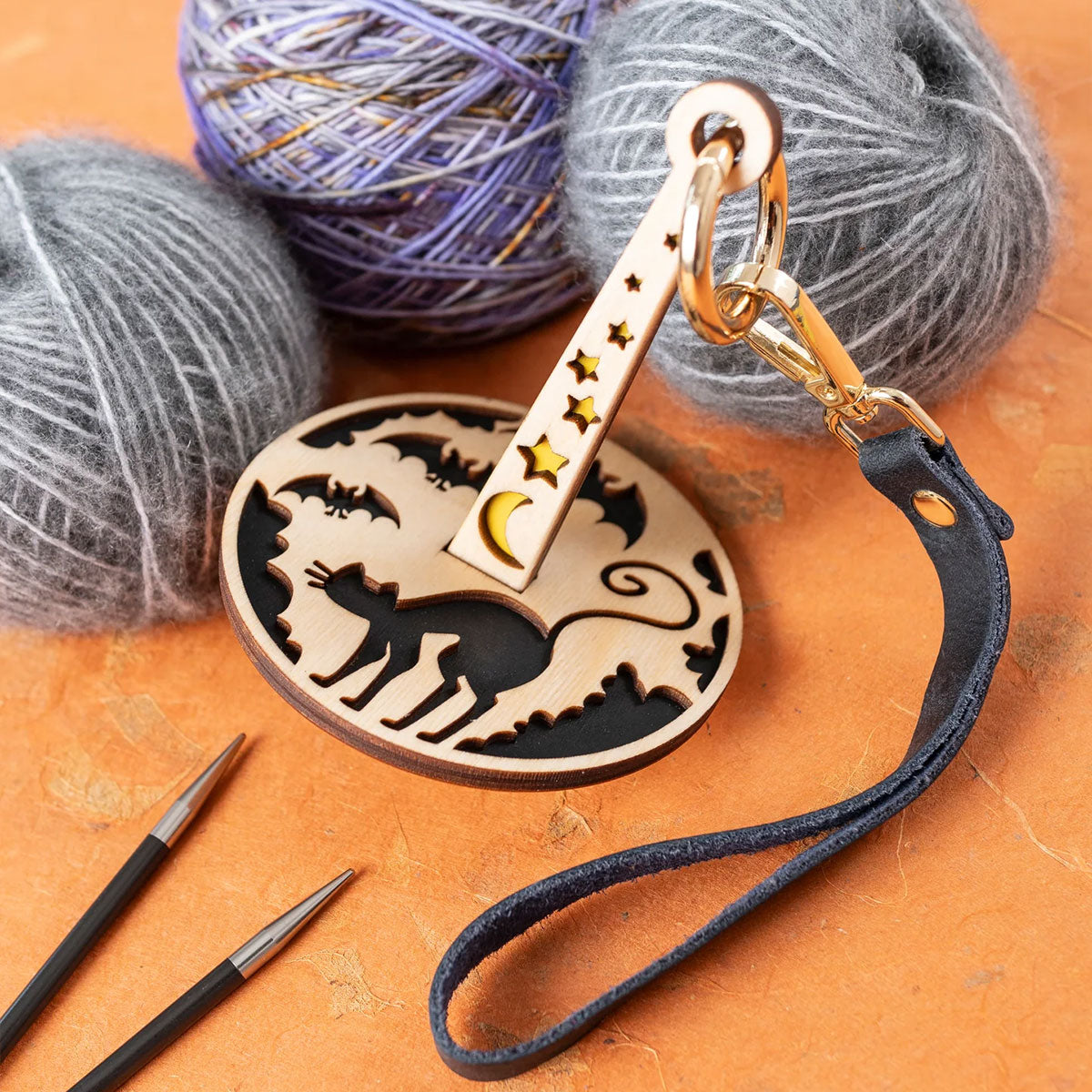 Hot! Lemonwood Yarn Box & Mini Minder - Familiar Delight