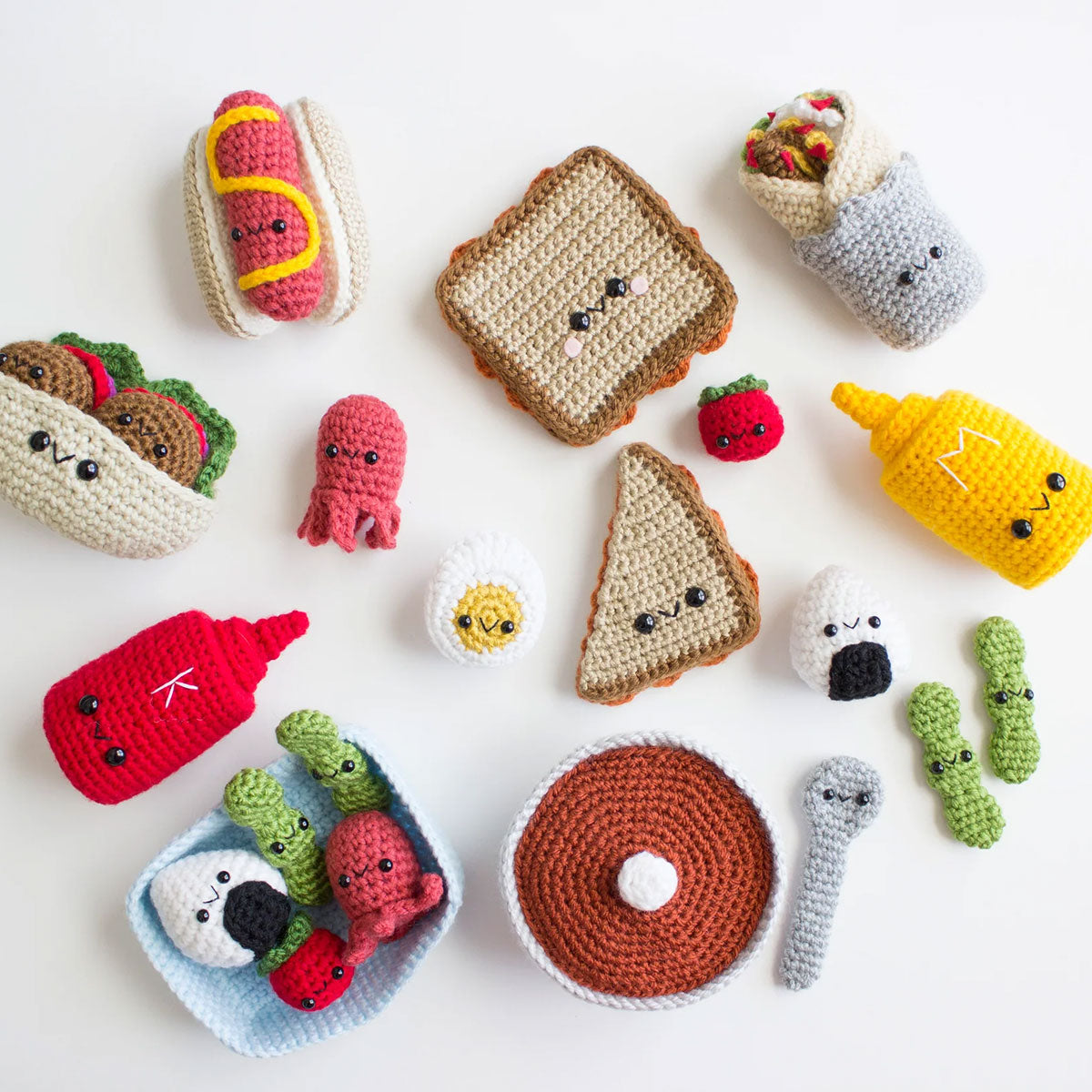 Lauren Espy's Crochet Cafe - Must - Have Crochet Books