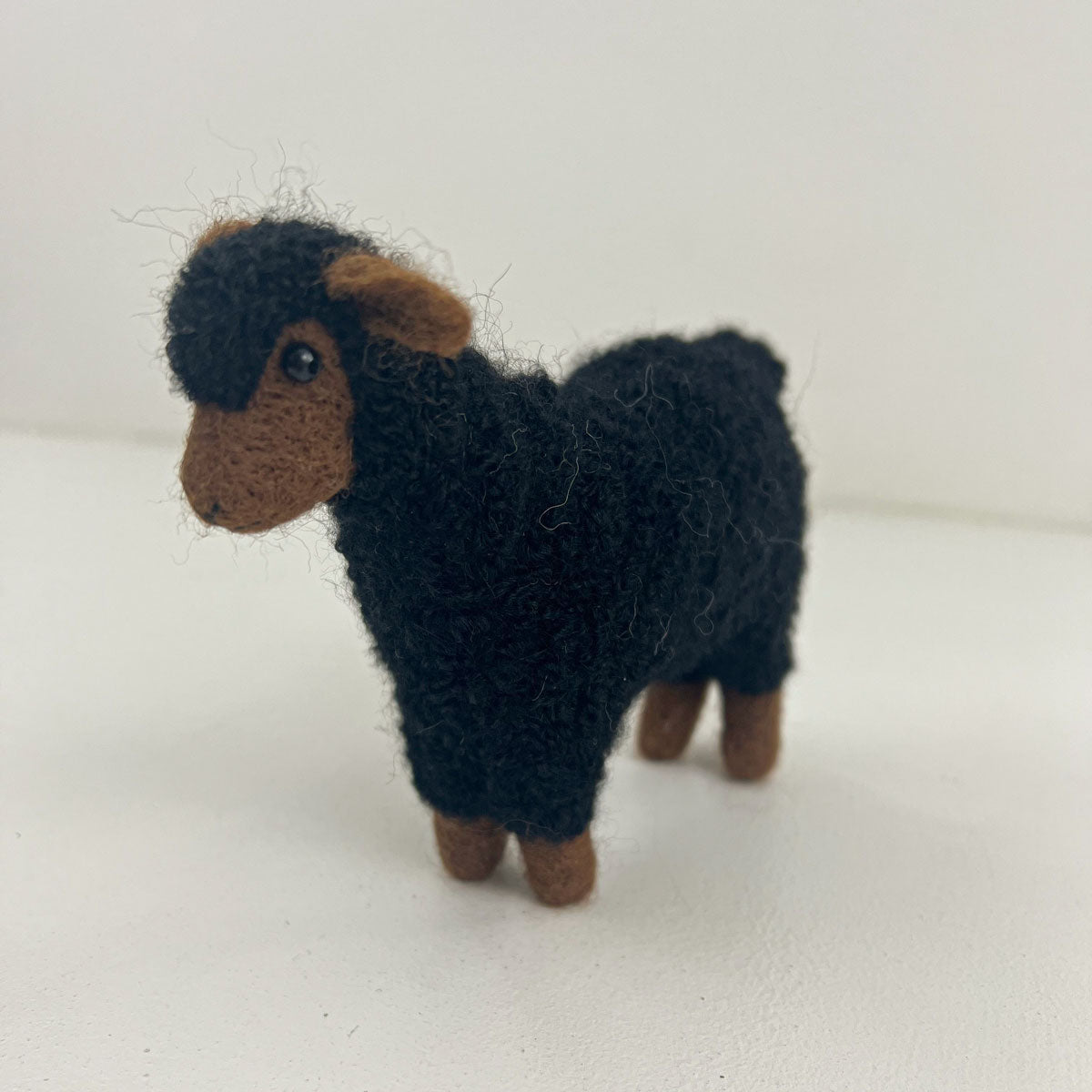 Jimmy Beans Wool Adorable Long Tail Lamb Tape Measures - Baaab the Long Tail in Black and White
