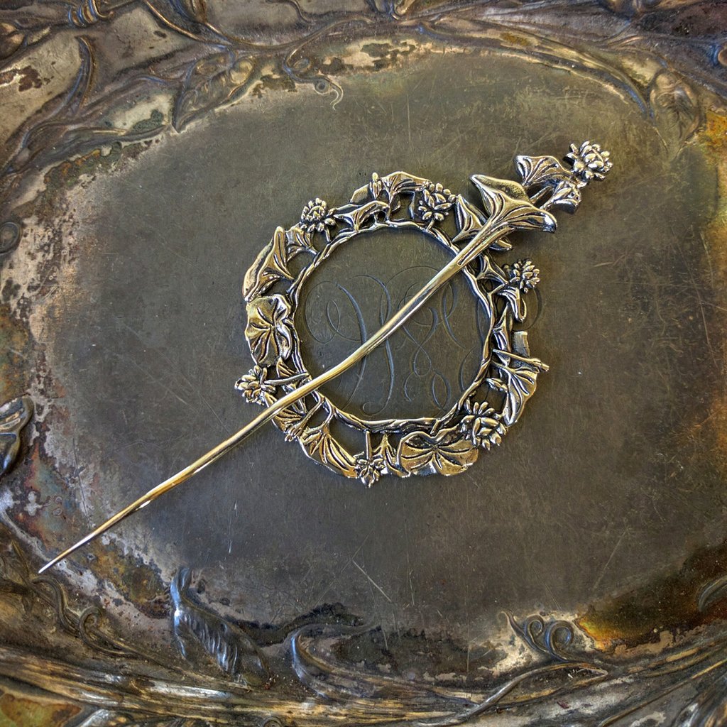 Hot! JUL Lotus Garden Shawl Pin - Unique Accessory