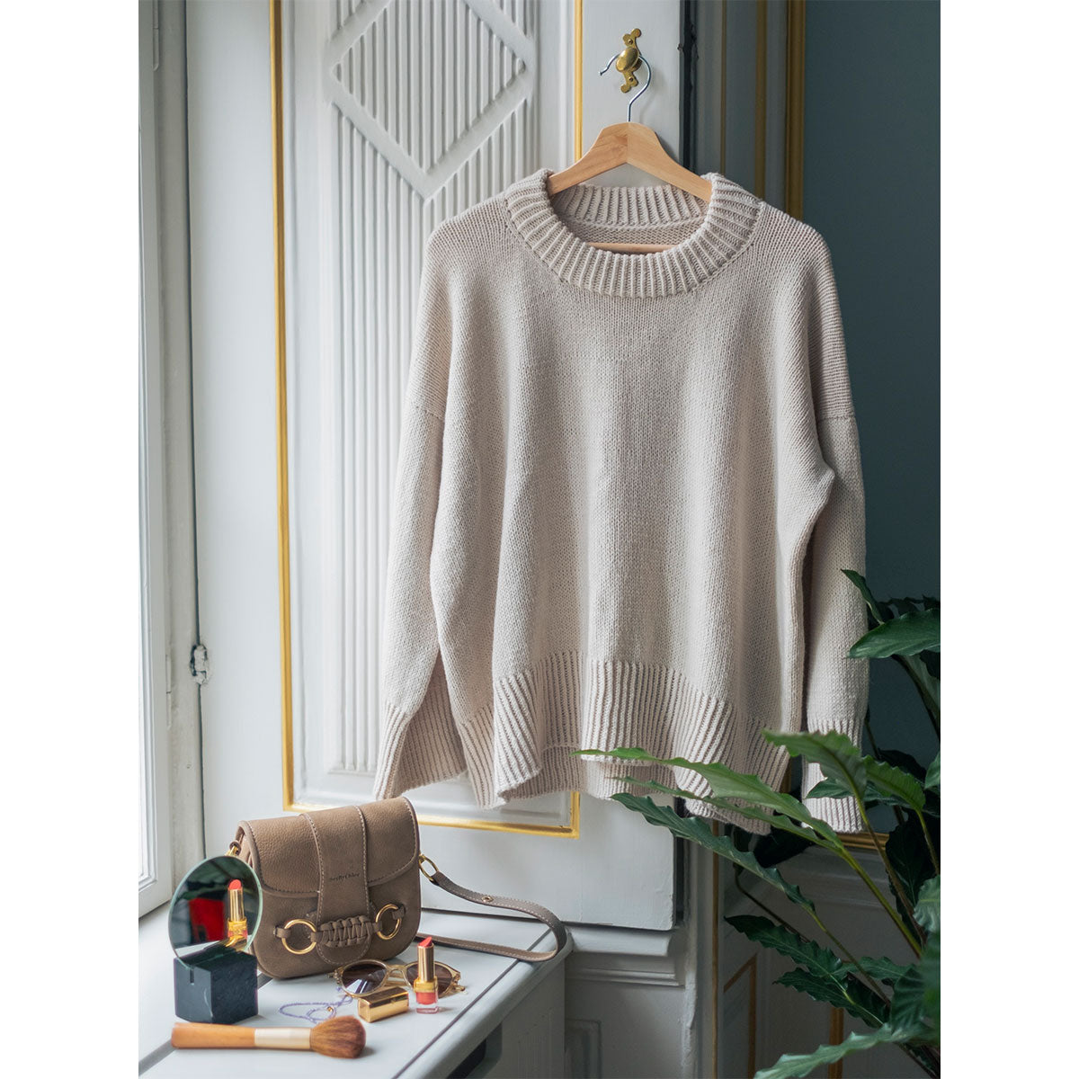 Veronika Lindberg's Laine Magazine Books - Knits to Wear: Effortless and Stylish Patterns by Kutova Kika
