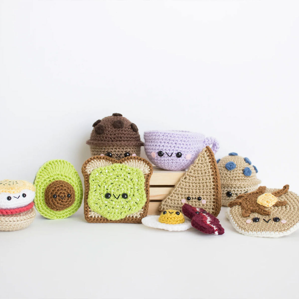 Lauren Espy's Crochet Cafe - Must - Have Crochet Books