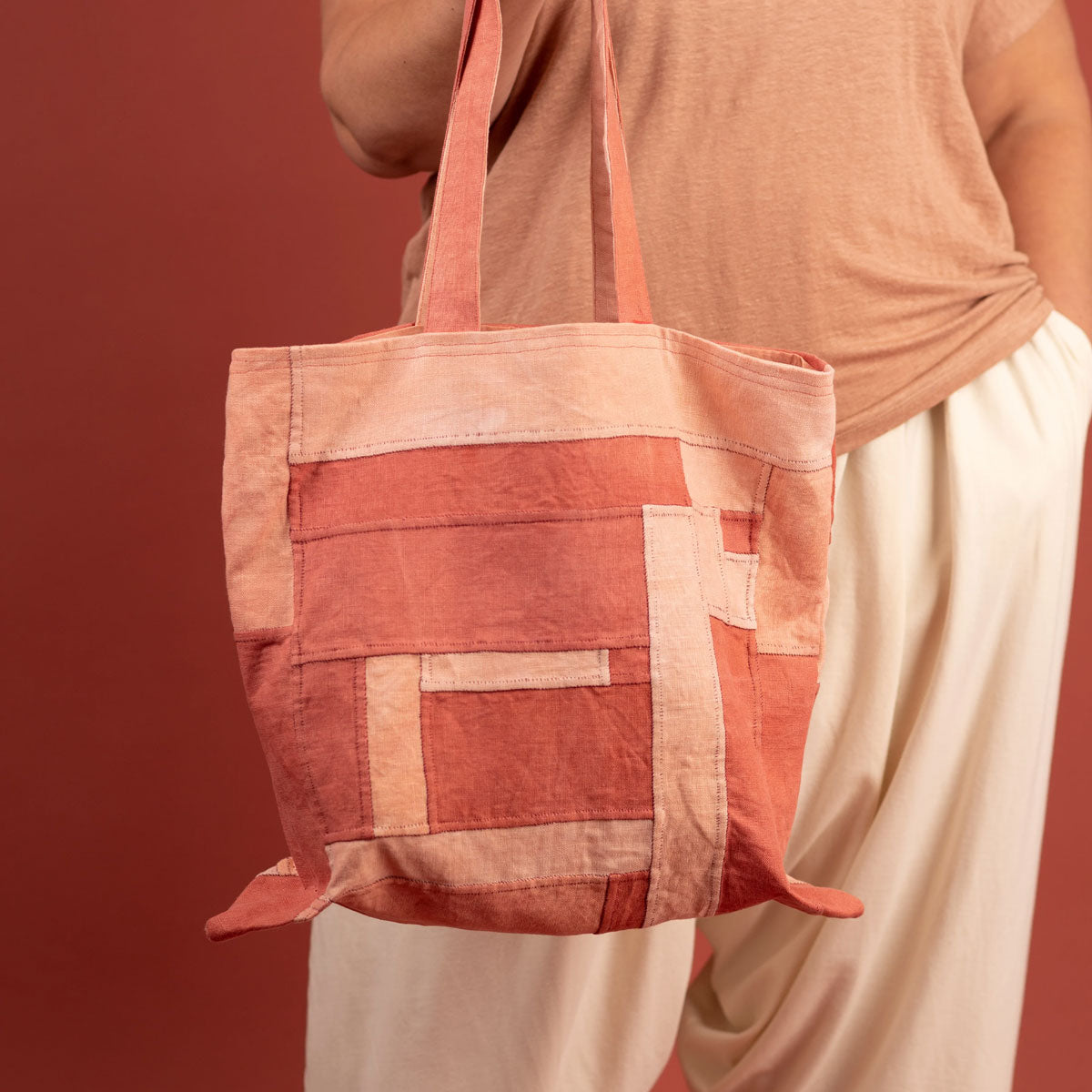 Exclusive Madder Making Publication - No. 14/ Inside: A Haven for Craft Enthusiasts
