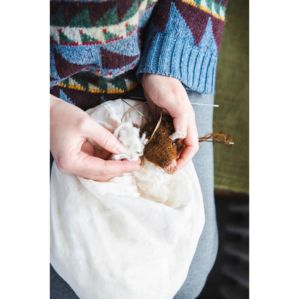 Laine Magazine Mouche & Friends: Exclusive Seamless Knit Toys for Endless Love