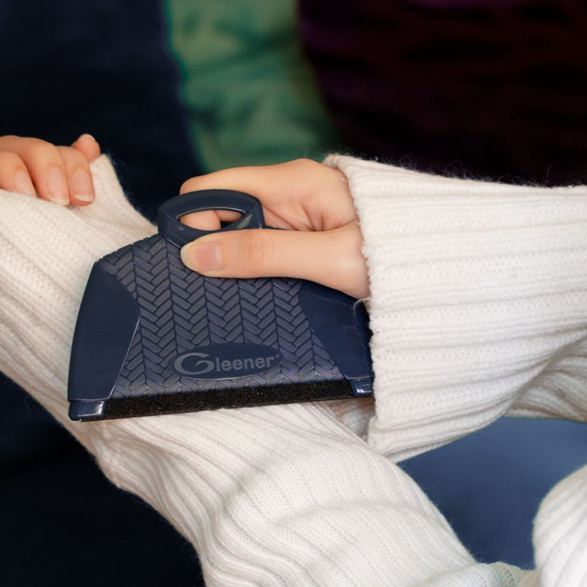 Gleener Multi-Fabric Comb - The Ultimate Sweater Saver