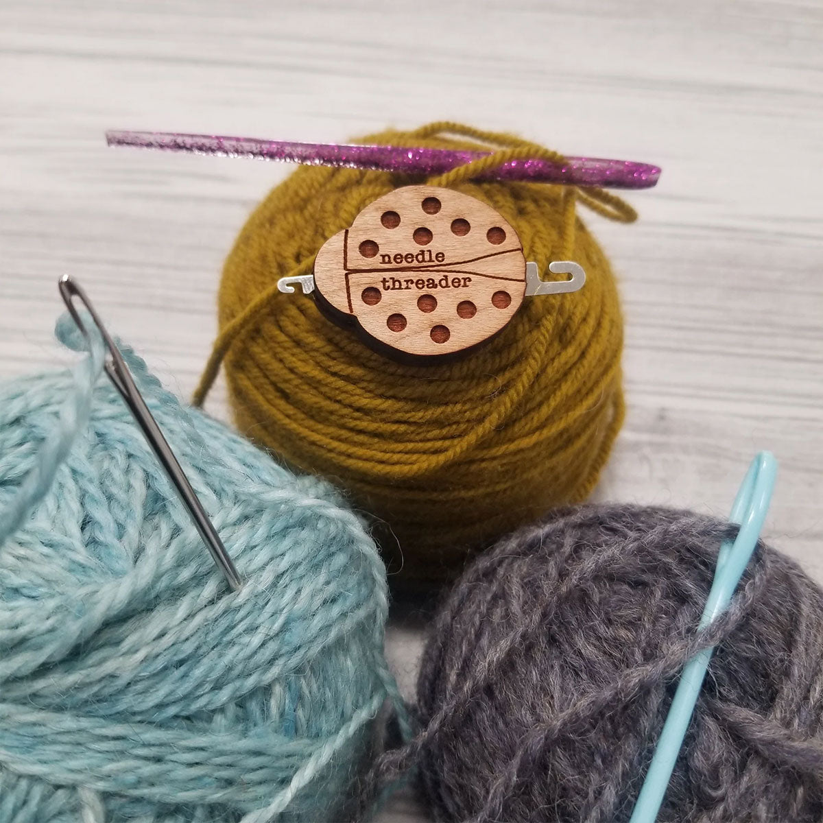 Charming Ladybug - Katrinkles Needle Threader for Crafting