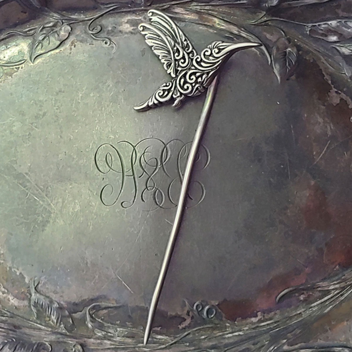 Exclusive Filigree Hummingbird Shawl Stick - JUL's Stylish Shawl Accessories on Sale