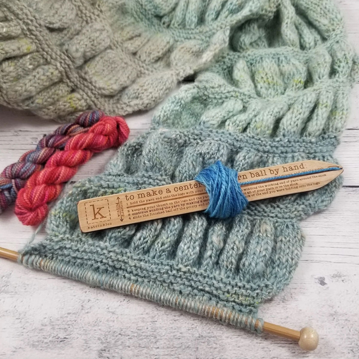 Katrinkles Premium Center Pull Yarn Ball Winding Tool - Ideal for Knitters
