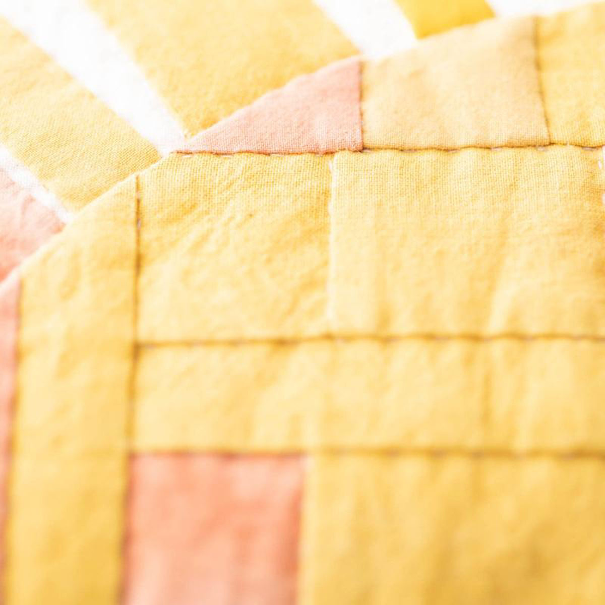 Madder Making - No. 11/ Dawn: A Bi - annual Themed Publication for Craft Enthusiasts