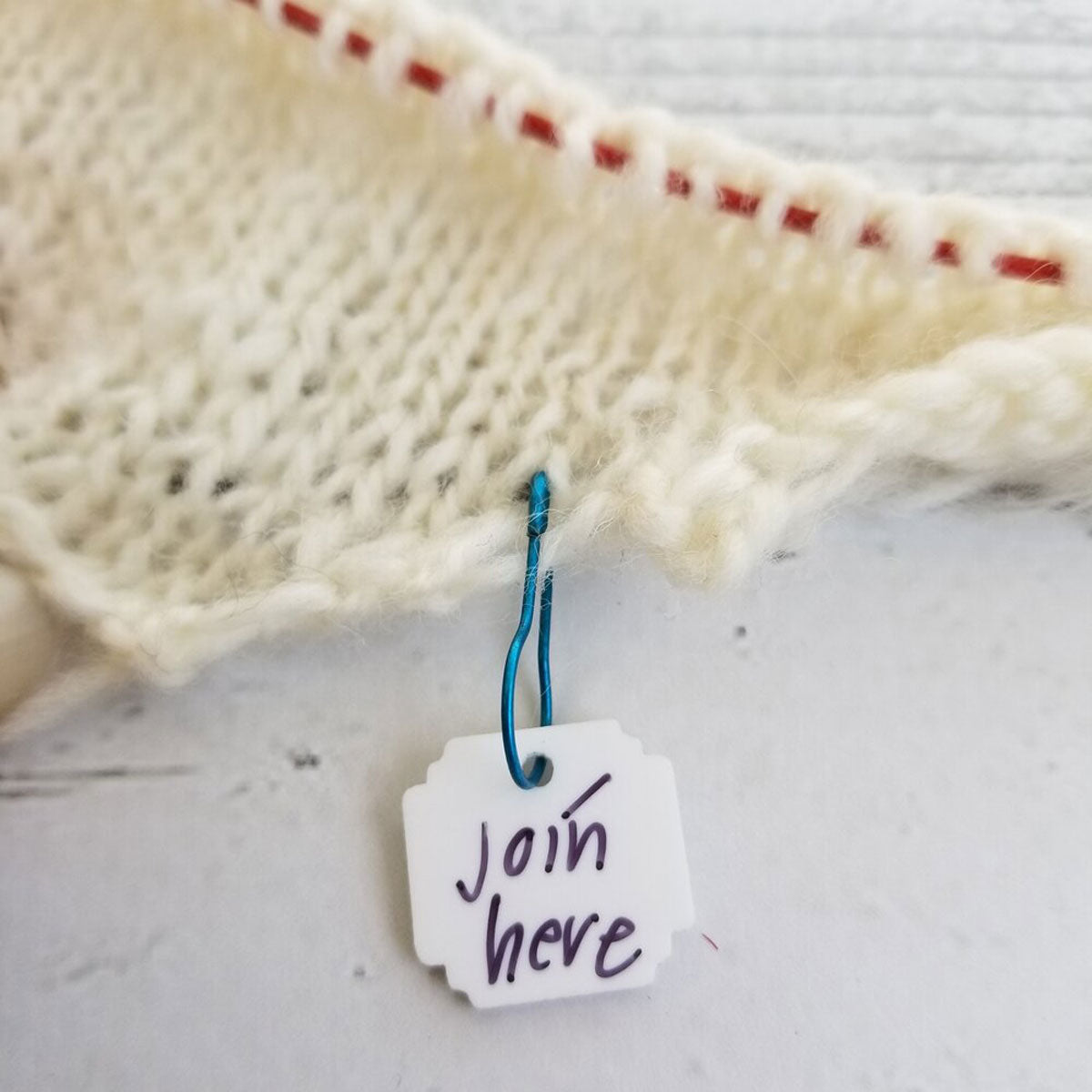 Katrinkles White Acrylic Write - On / Wipe - Off Stitch Markers for Knitting Projects
