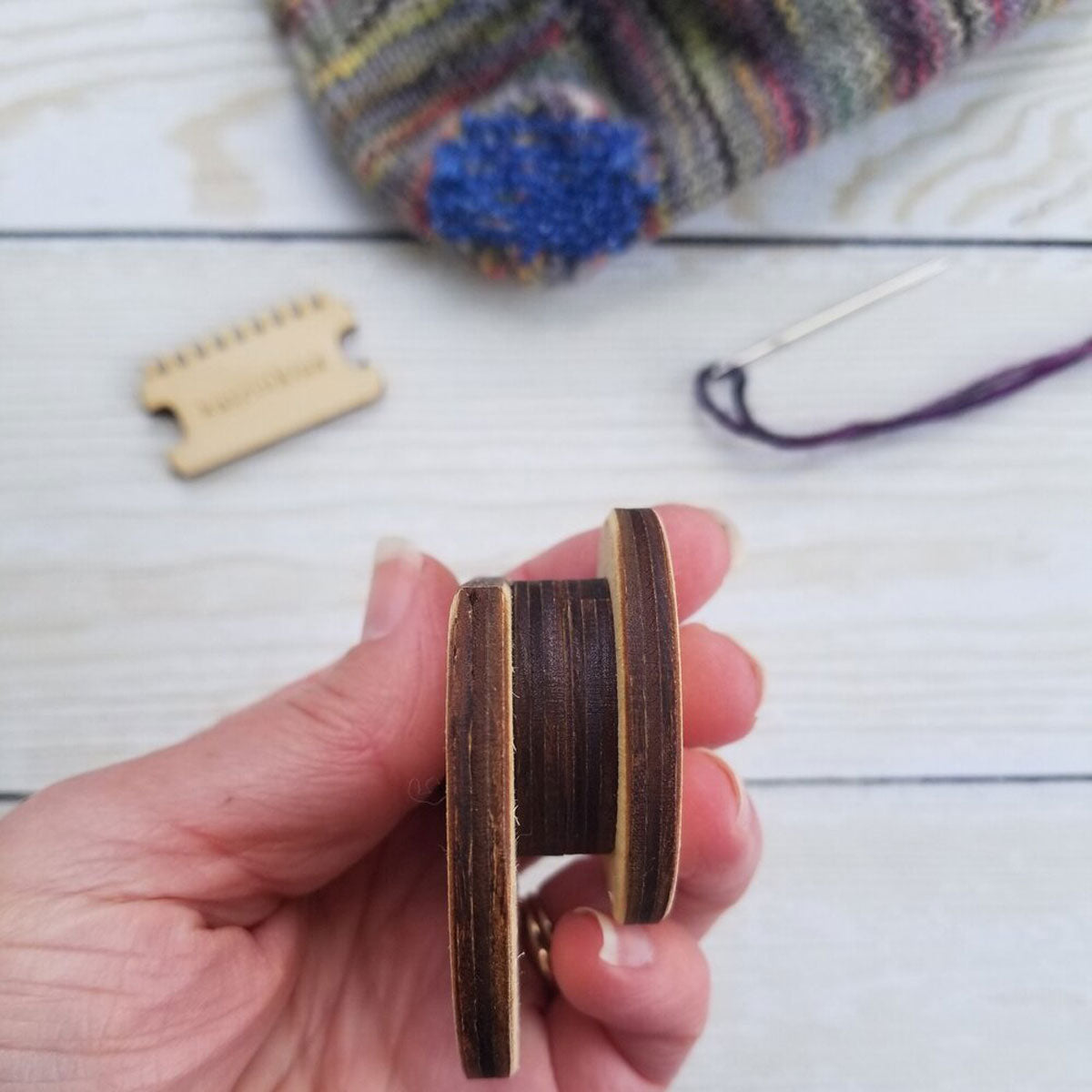 Original Katrinkles Darning and Mending Loom Kit - Ideal for Fixing Garments and Socks