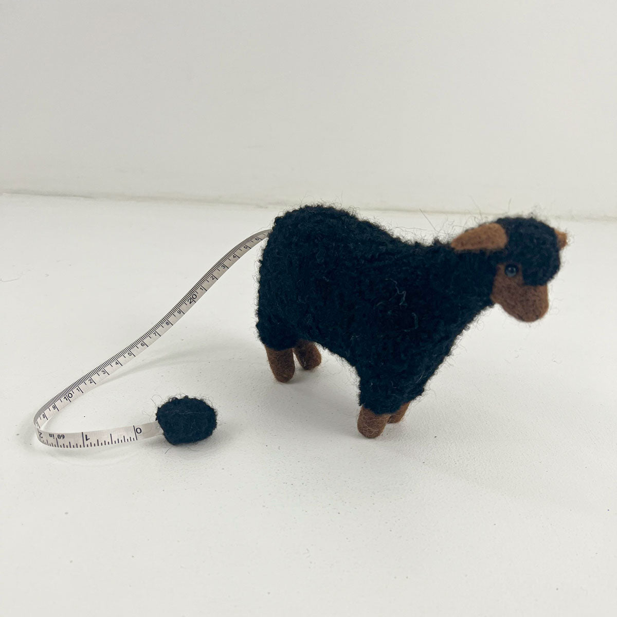 Jimmy Beans Wool Adorable Long Tail Lamb Tape Measures - Baaab the Long Tail in Black and White