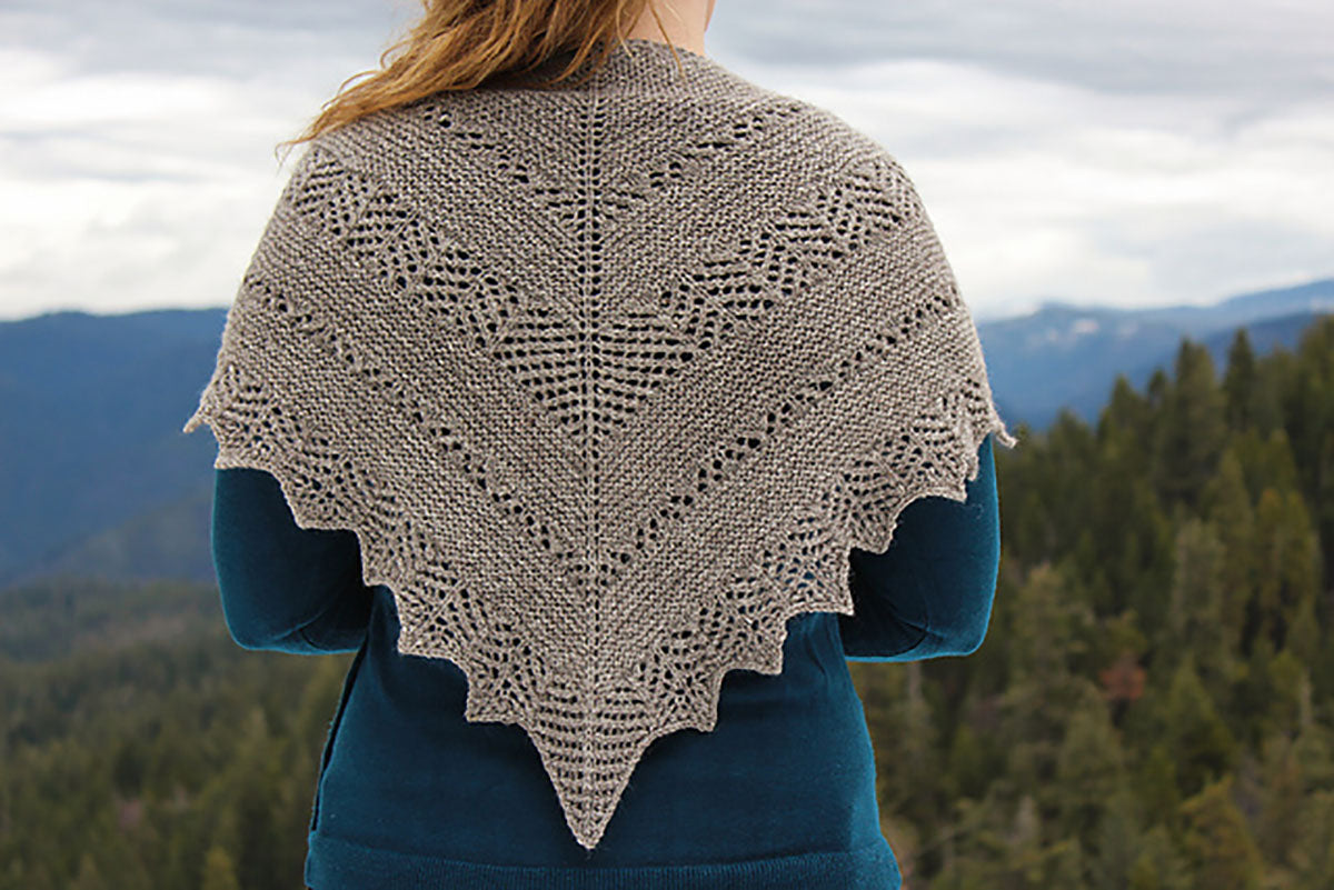 Justine Chenel Designs - Cozy Arrowhead Lace Garter Shawl Pattern - PDF Download