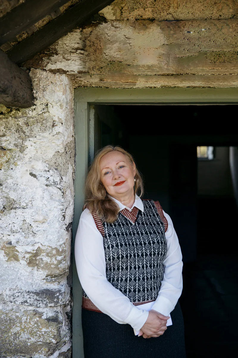 Laine Magazine - Susan Crawford's Echoes: 24 Stunning Modern Knits Inspired by Iconic Women
