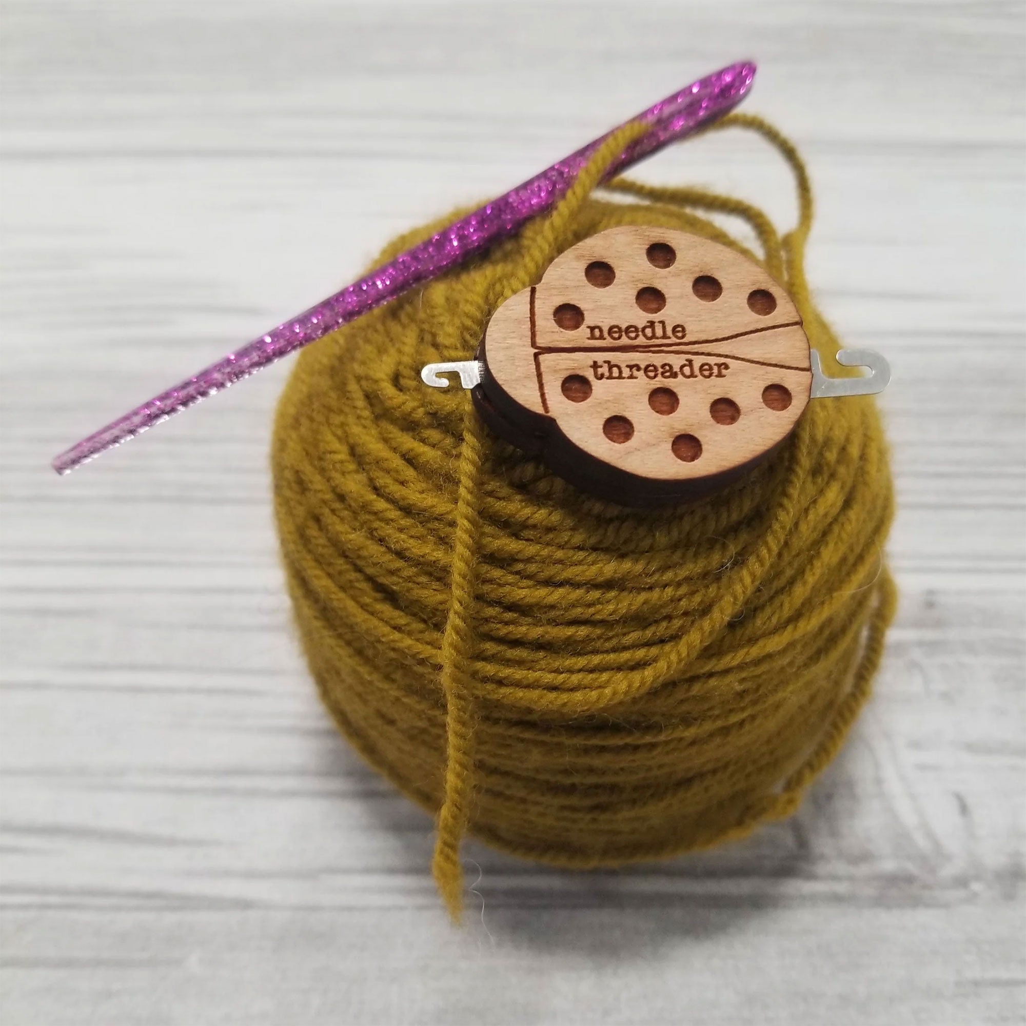 Charming Ladybug - Katrinkles Needle Threader for Crafting