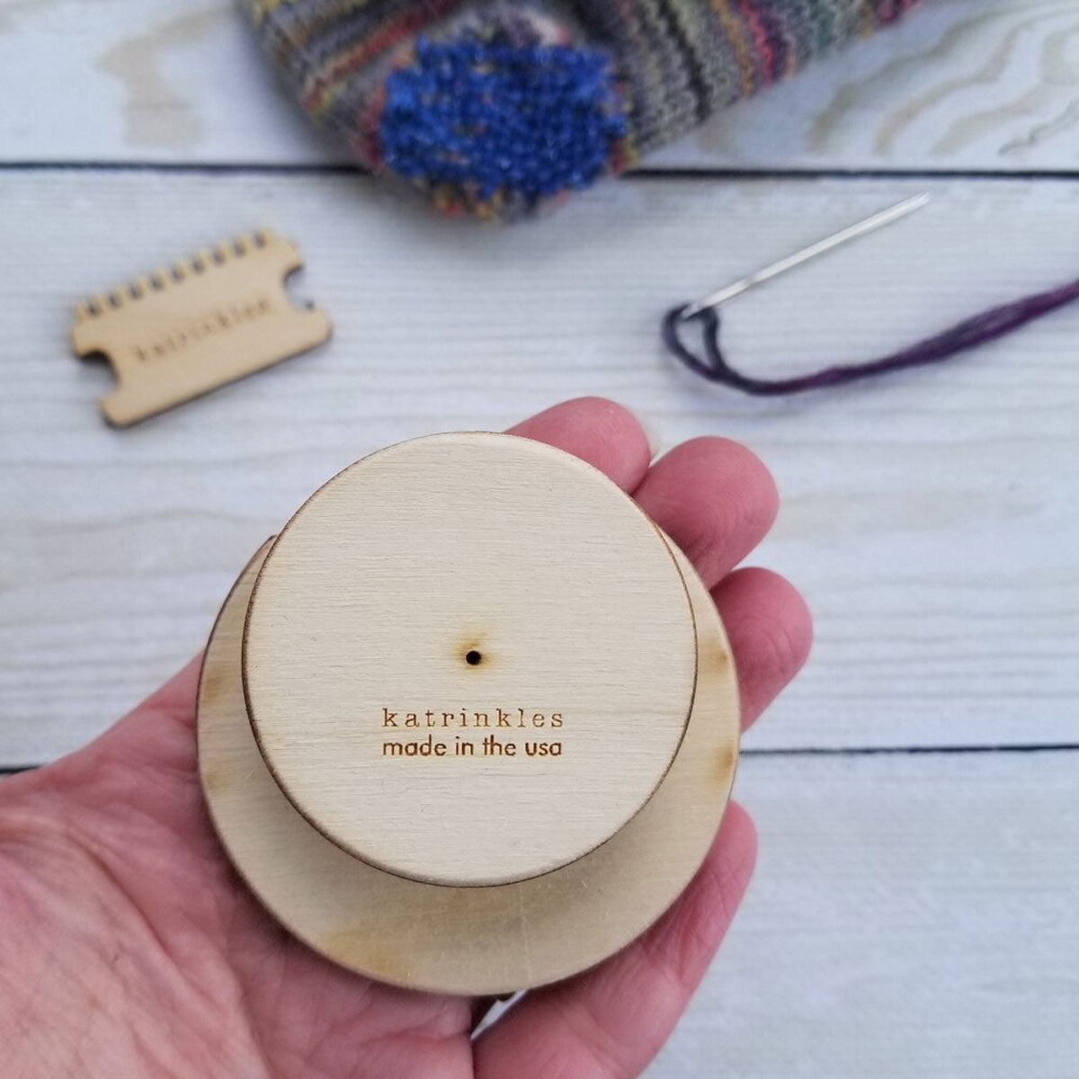 Original Katrinkles Darning and Mending Loom Kit - Ideal for Fixing Garments and Socks