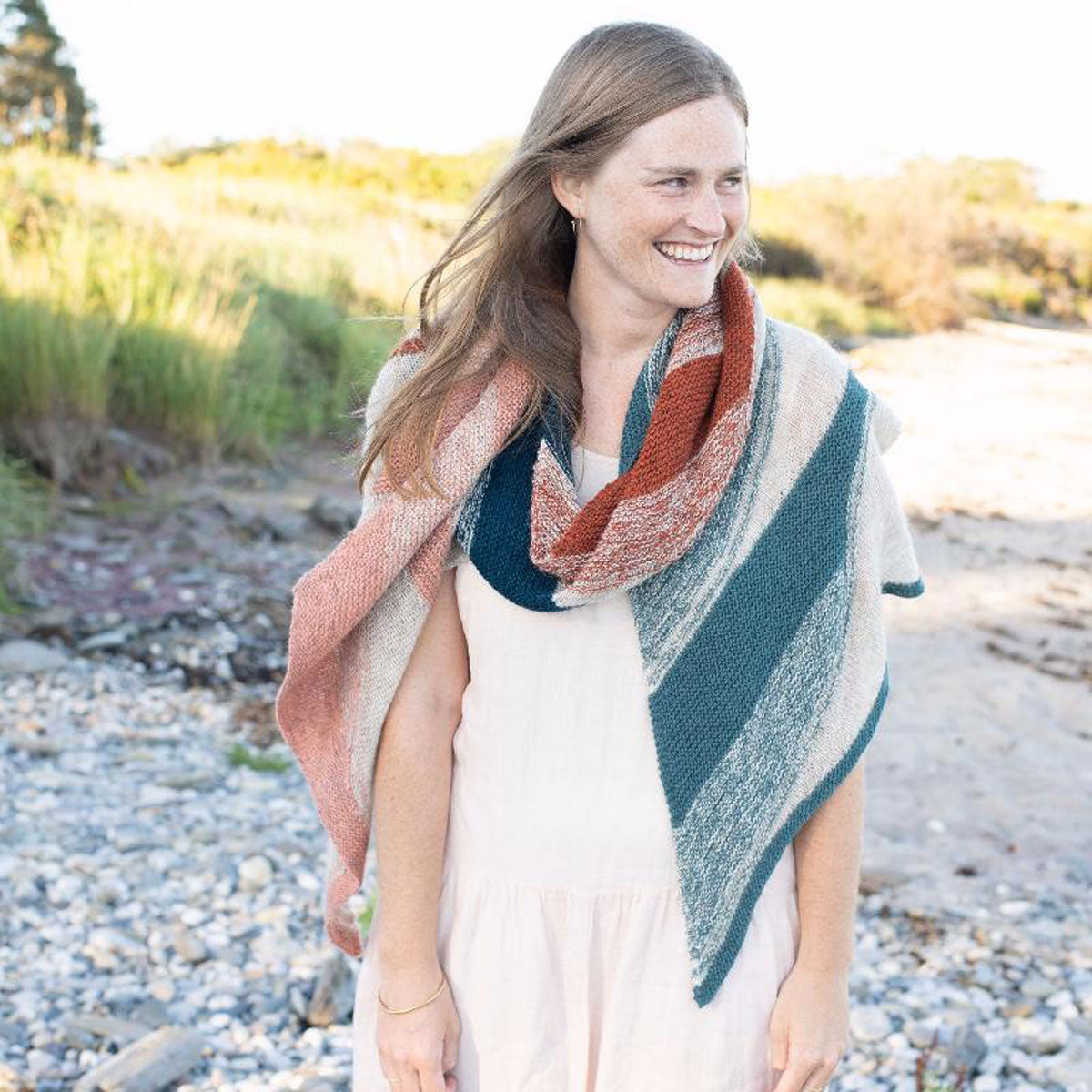 Madder Making - No. 11/ Dawn: A Bi - annual Themed Publication for Craft Enthusiasts