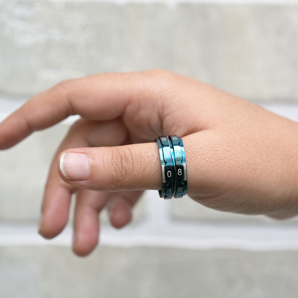 KnitPro Mindful Row Counter Ring - Size 12 - Stunning Teal for Easy Knitting Row Counting