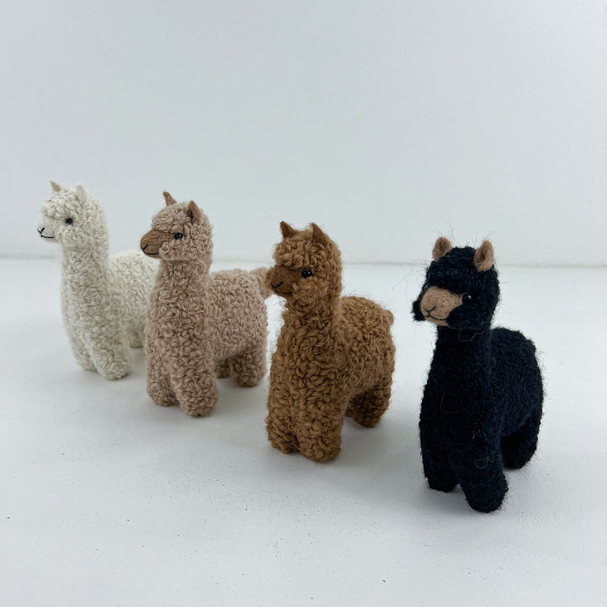 Jimmy Beans Wool Adorable Long Tail Alpaca Tape Measure - Leonard the Long Tail