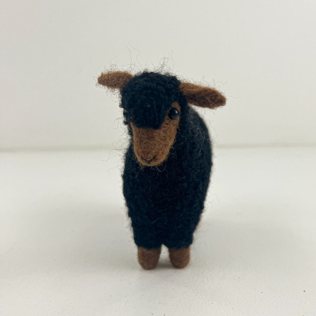 Jimmy Beans Wool Adorable Long Tail Lamb Tape Measures - Baaab the Long Tail in Black and White