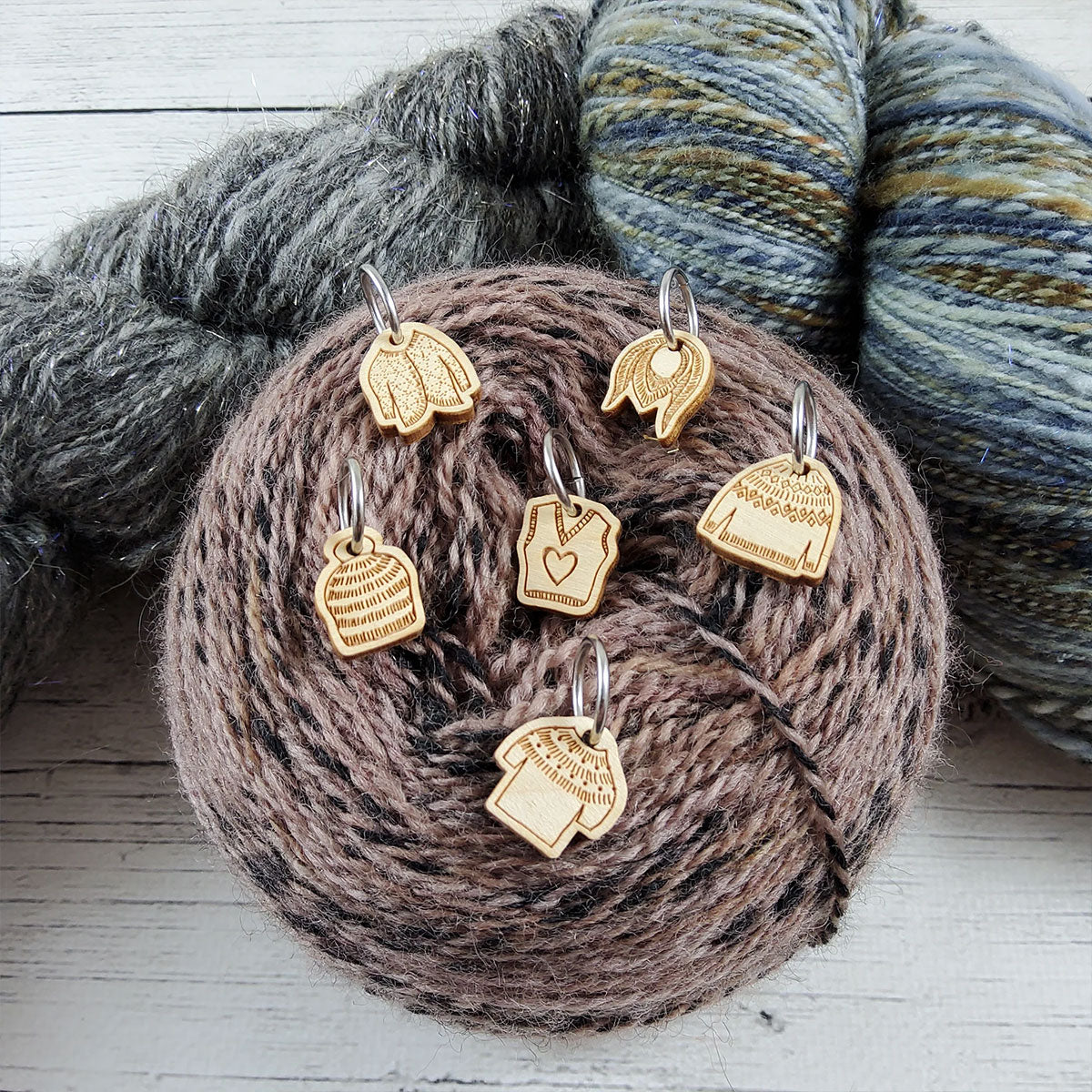 Colorful Katrinkles Stitch Markers for Hand Knits - Acrylic & Bamboo Styles