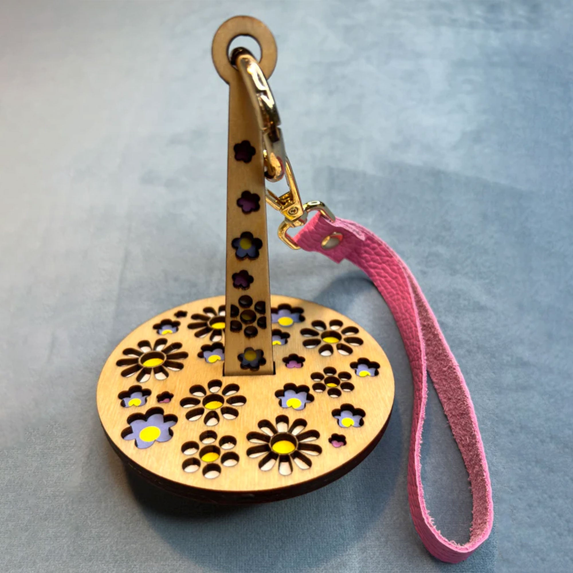 Hot Deal: Lemonwood Yarn Box and Mini Minder - Coming Up Daisies for Knitters and Crocheters