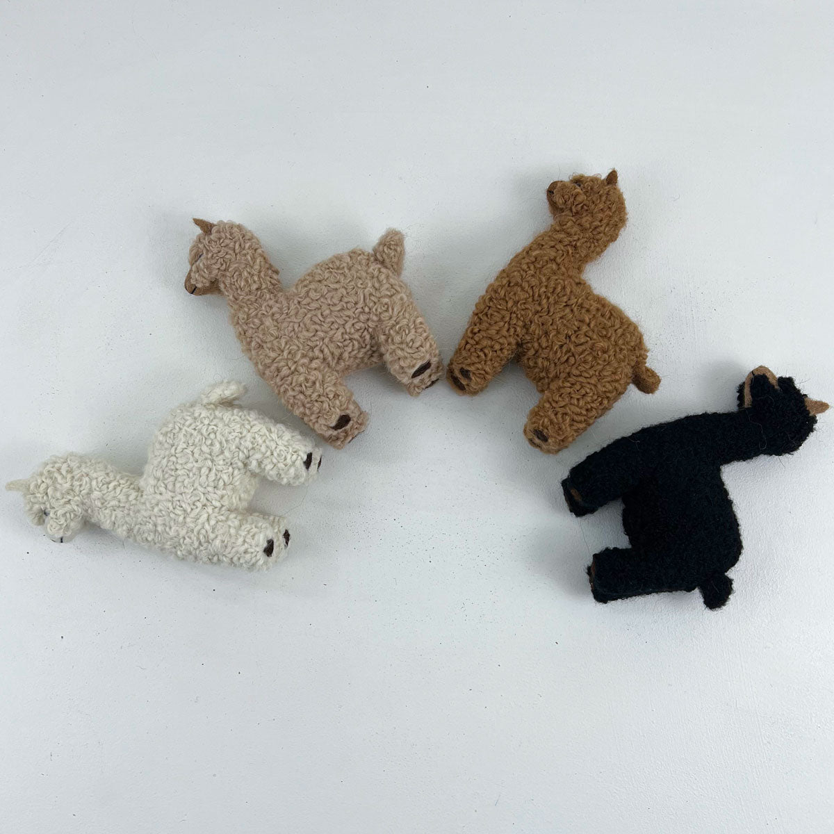 Jimmy Beans Wool Adorable Long Tail Alpaca Tape Measure - Leonard the Long Tail