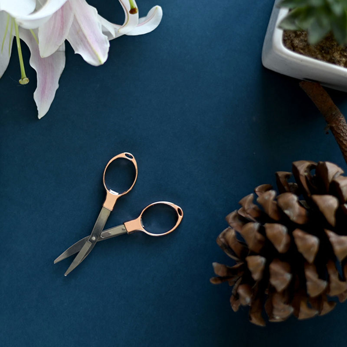 KnitPro Rose Gold Folding Scissors - Ideal for Knitting Projects