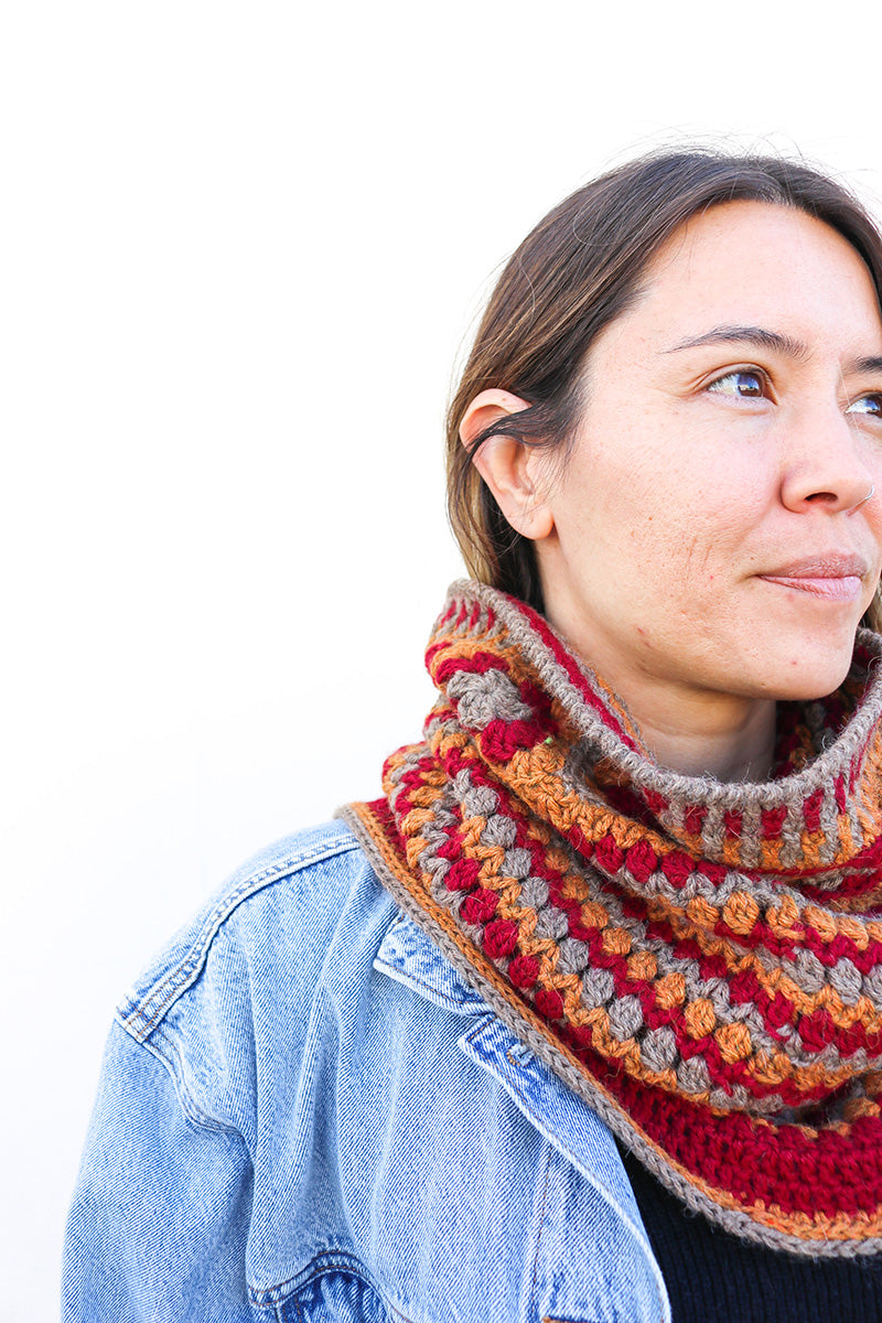 Jimmy Beans Wool SNYC Patterns - Exclusive Desert Ember Cowl PDF Download for 2023 Sierra Nevada Yarn Crawl