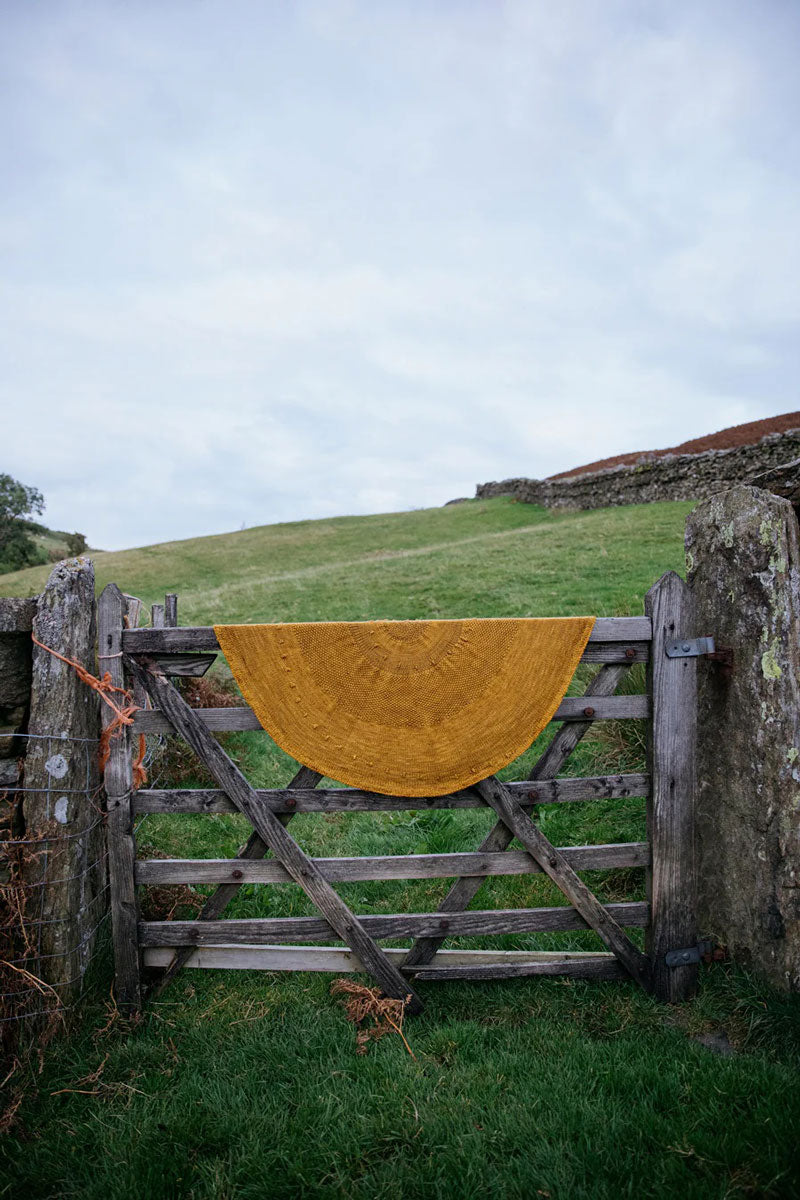 Laine Magazine Pauliina Kuunsola's 'A Little Book of Moon - Inspired Shawls': Unique Shawl Patterns