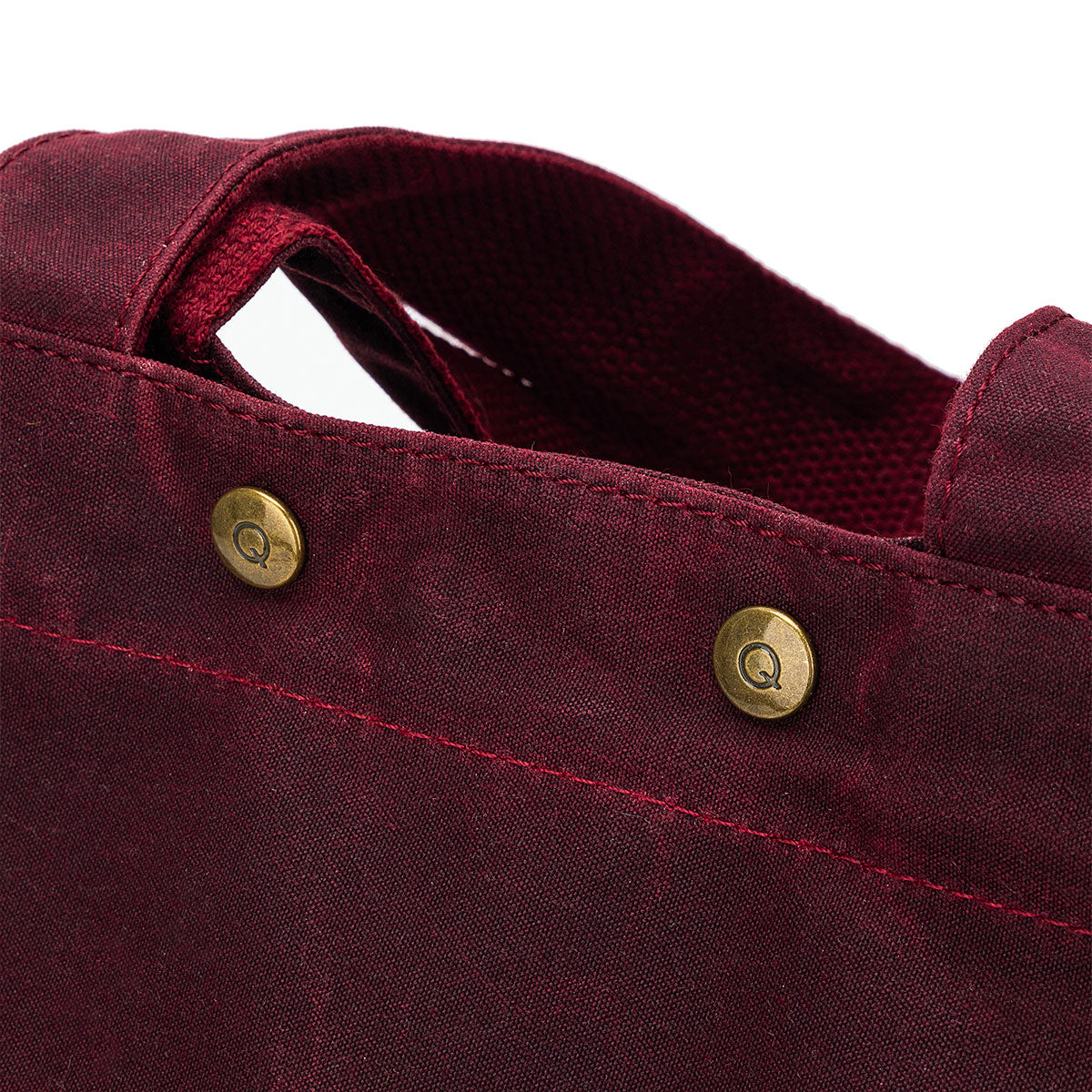 della Q Maker's Stylish Tall Mesh Tote - Red for Crafting Enthusiasts