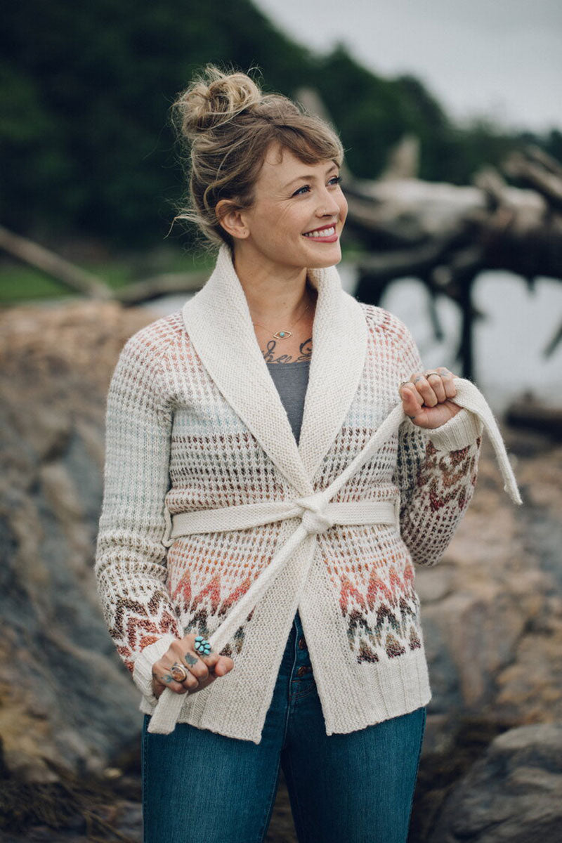 Andrea Mowry Drea Renee Knits Patterns - Stylish Spark Cardi with All - Over Colorwork