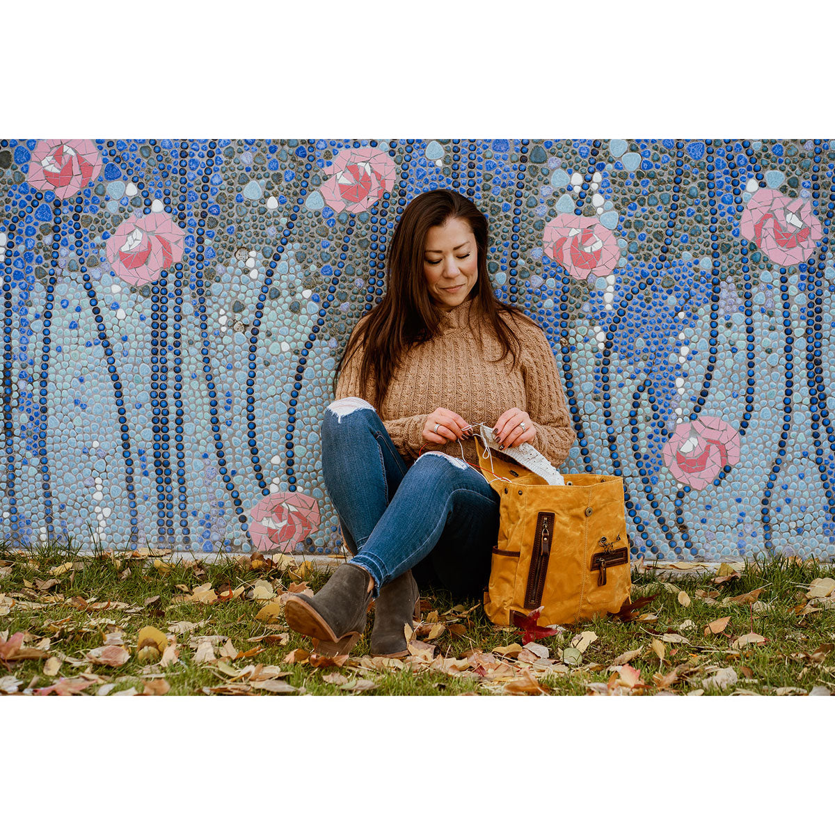 della Q Maker's Stylish Orange Midi Backpack for Crafting Enthusiasts