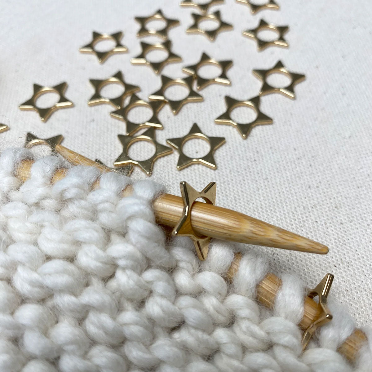 Allstitch Studio Gold Stars Seamless Stitch Markers for Knitting and Crocheting