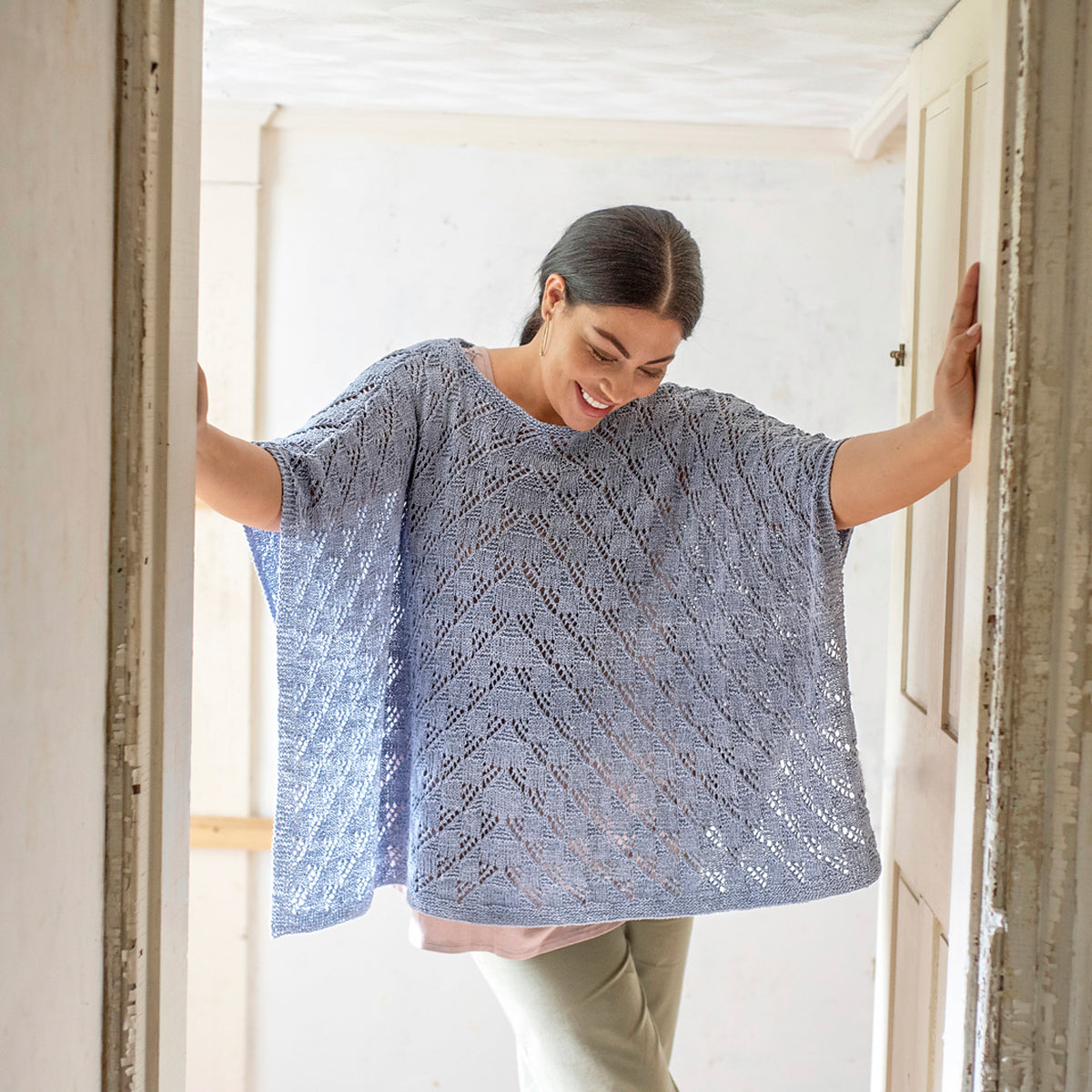 Berroco Linen Stonewash (Indio) - Booklet of 405 Stunning Poncho Patterns - Arade - Instant PDF Download