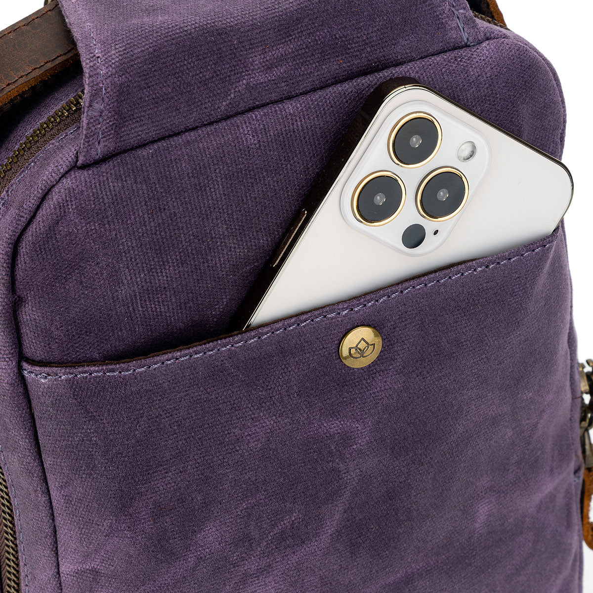 della Q Maker's Mini Purple Messenger: Stylish & Portable