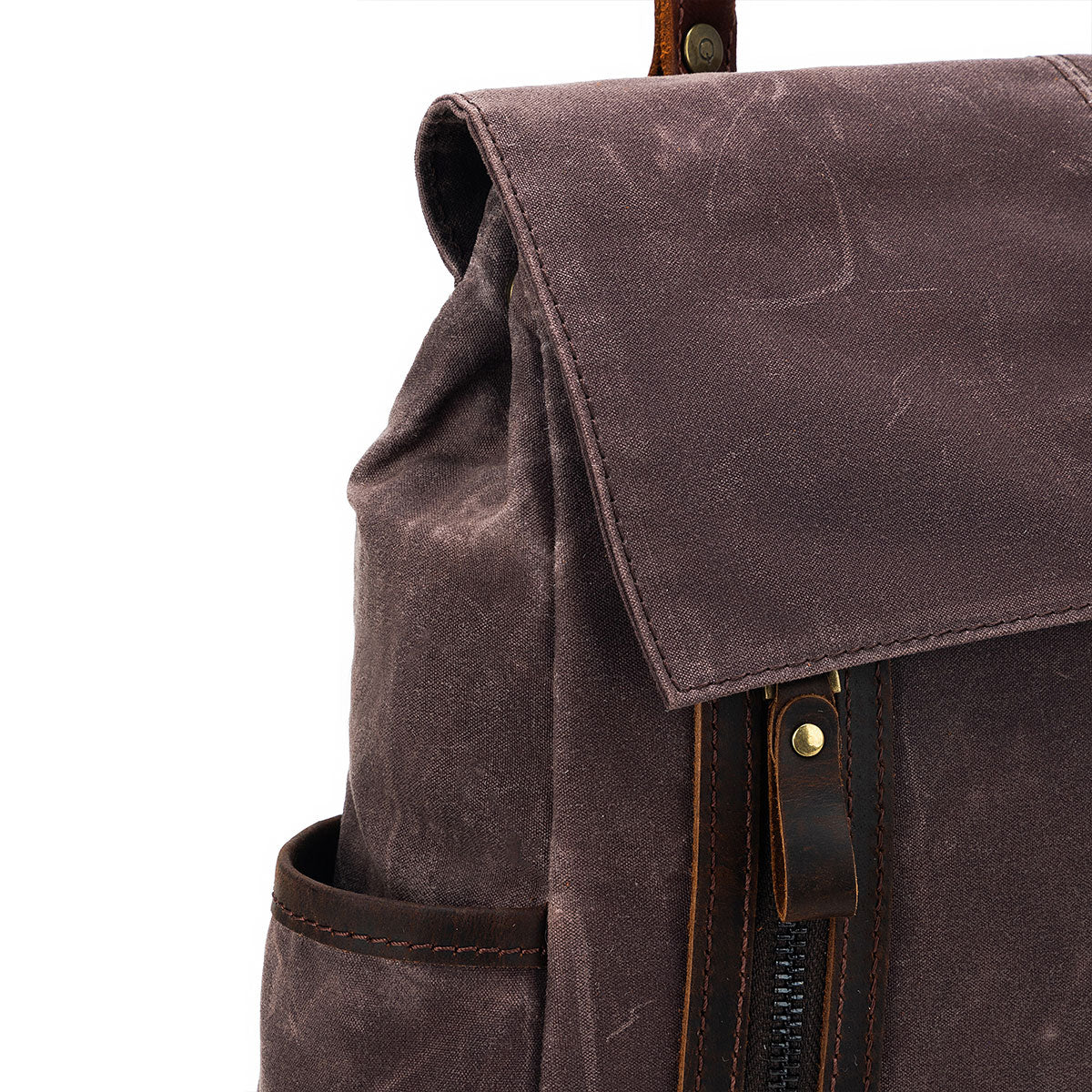 della Q Maker's Ideal Midi Backpack - Cocoa for Crafting Enthusiasts