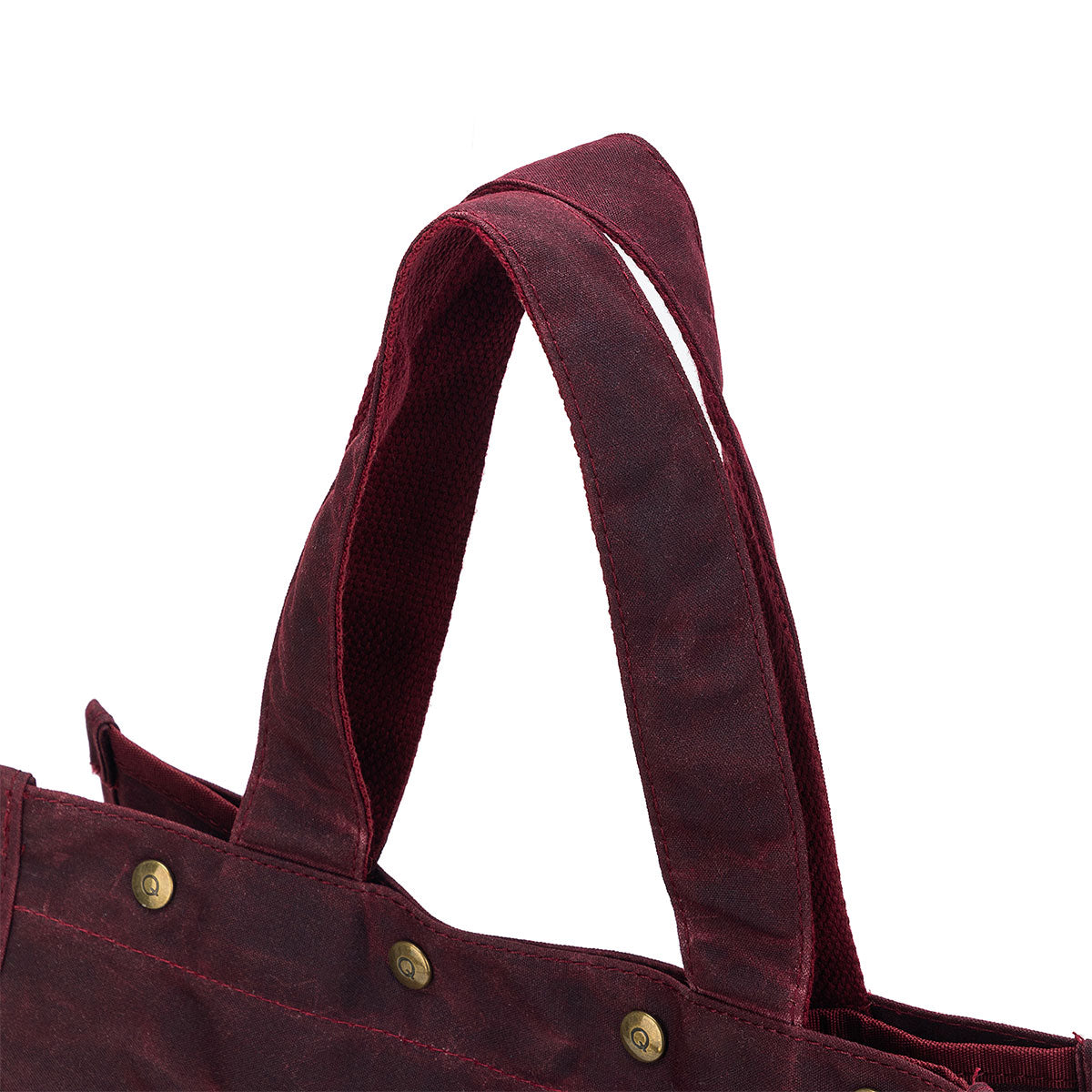 della Q Maker's Stylish Tall Mesh Tote - Red for Crafting Enthusiasts
