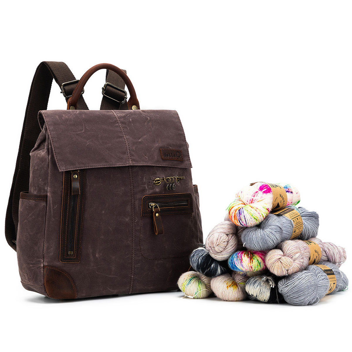 della Q Maker's Ideal Midi Backpack - Cocoa for Crafting Enthusiasts