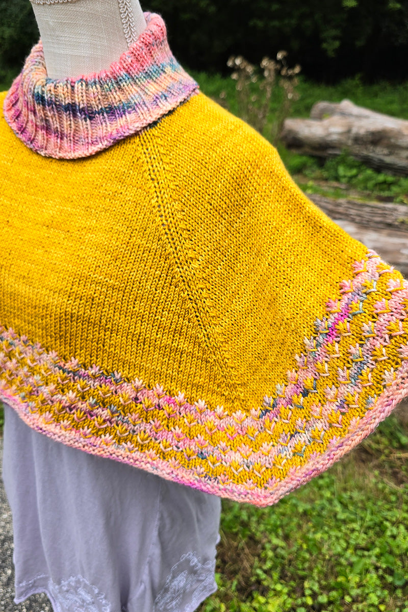 Dream In Color Pomona Knit Capelet Kit - Sunup & Amber Glass Shades