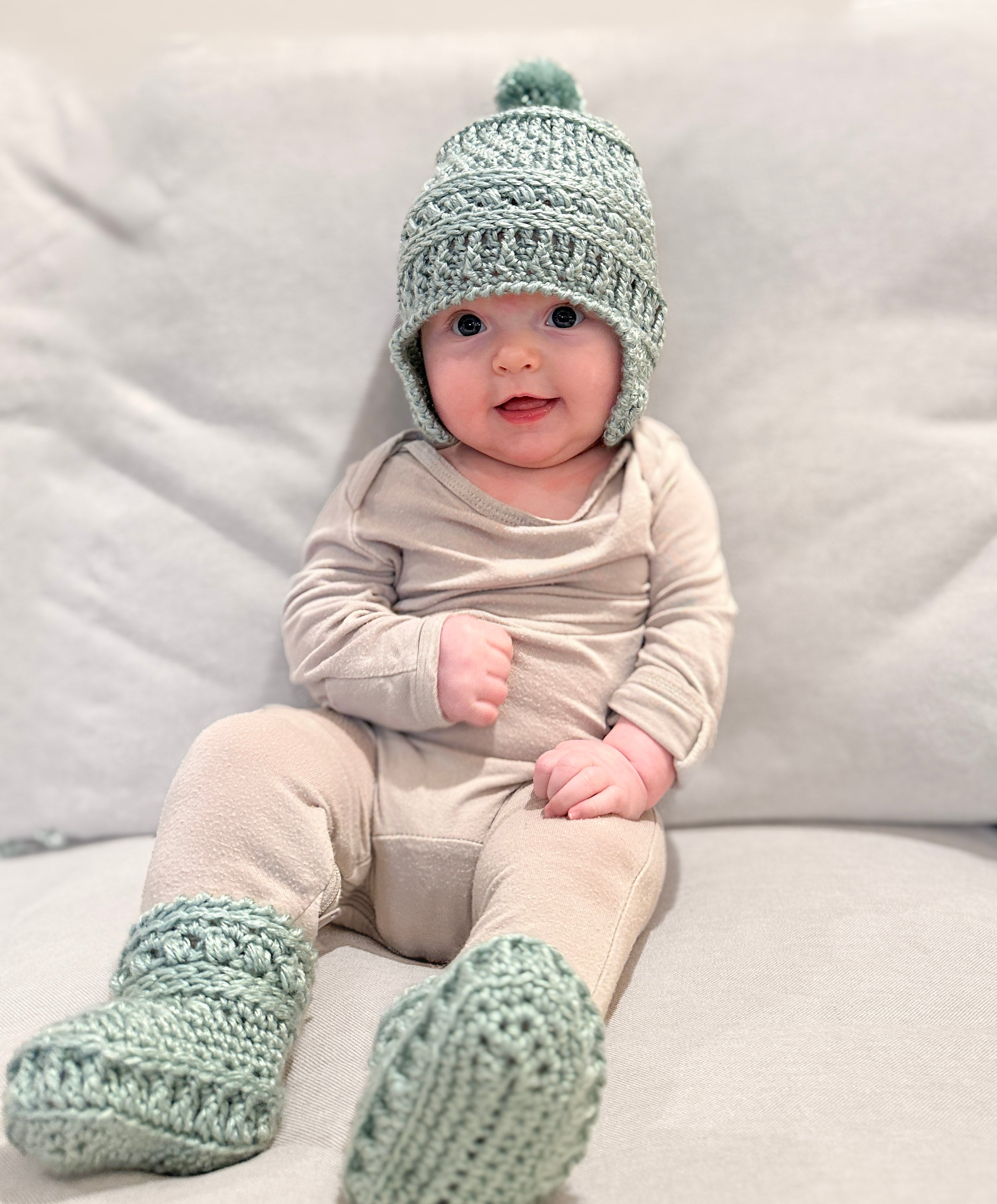 Jimmy Beans Wool Adorable Bunny Hop Crochet Hat and Booties Kit