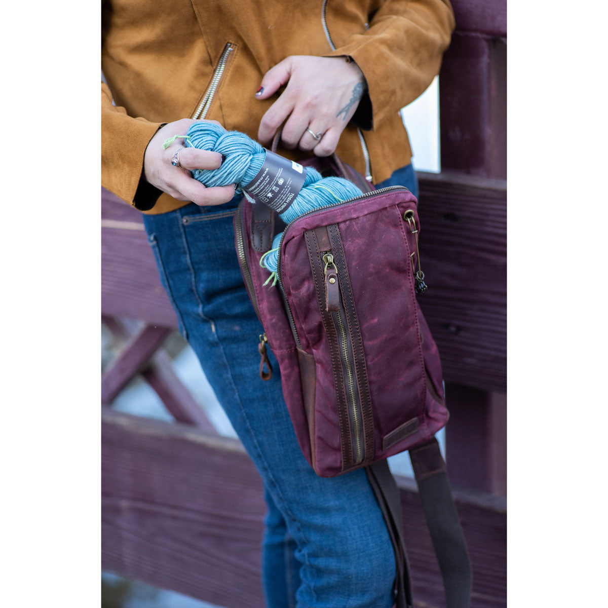 della Q Maker's Mini Mustard Messenger - Ideal for Portable Projects
