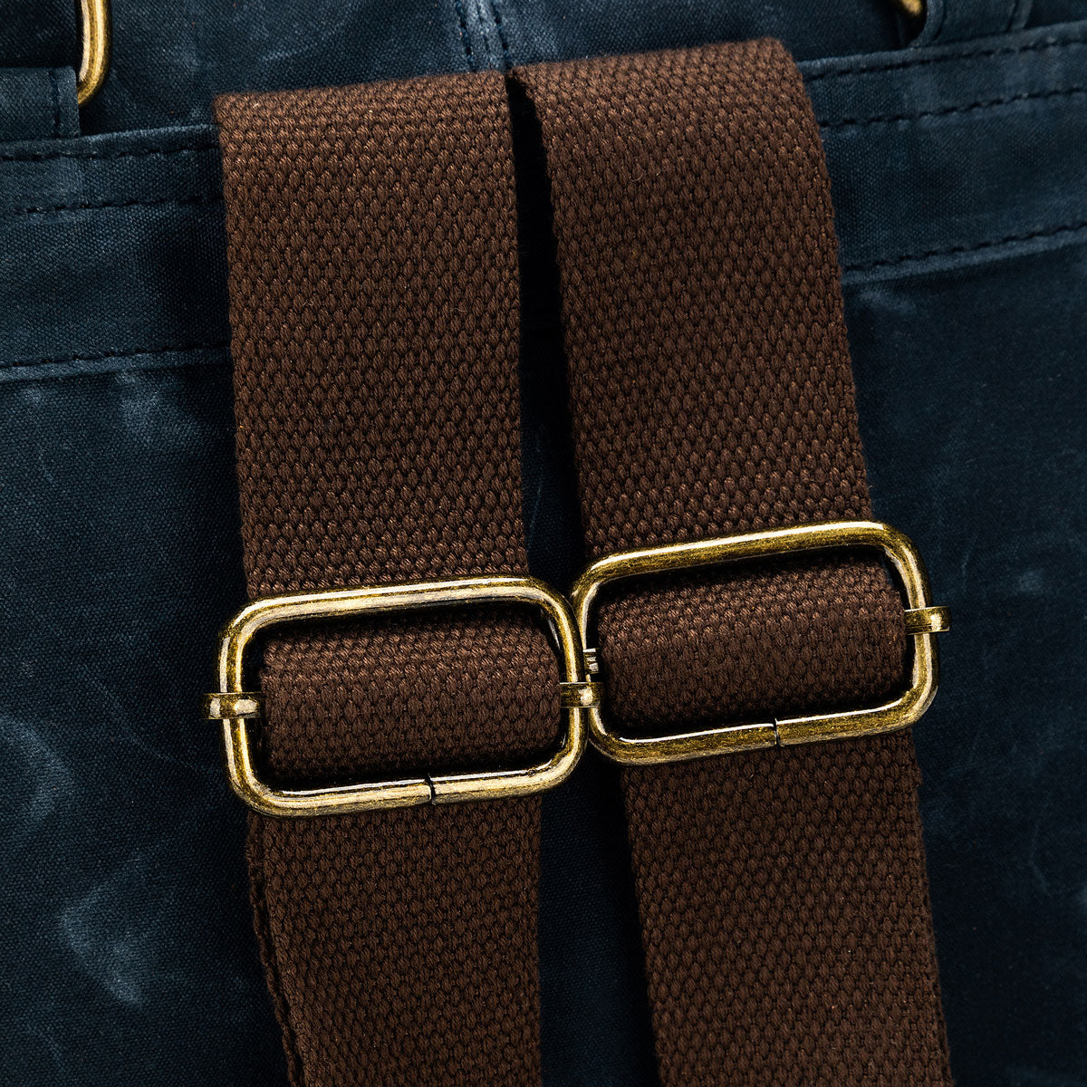 della Q Maker's Olive Midi Backpack - Ideal for Crafting Projects