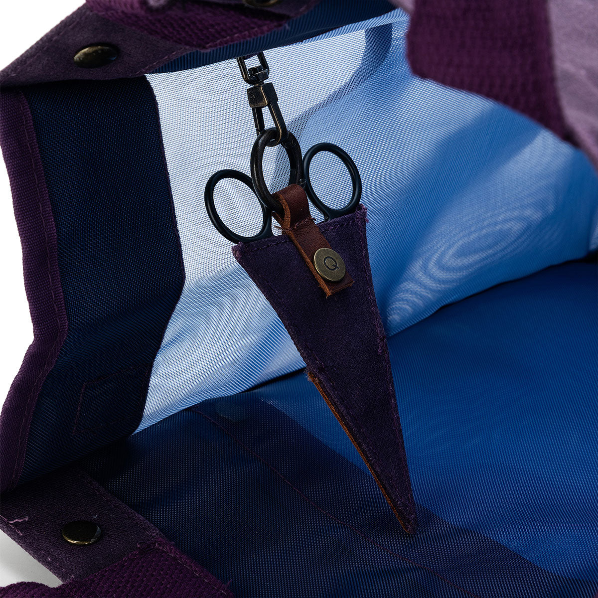 della Q Maker's Purple Tall Mesh Tote - Ideal for Crafting