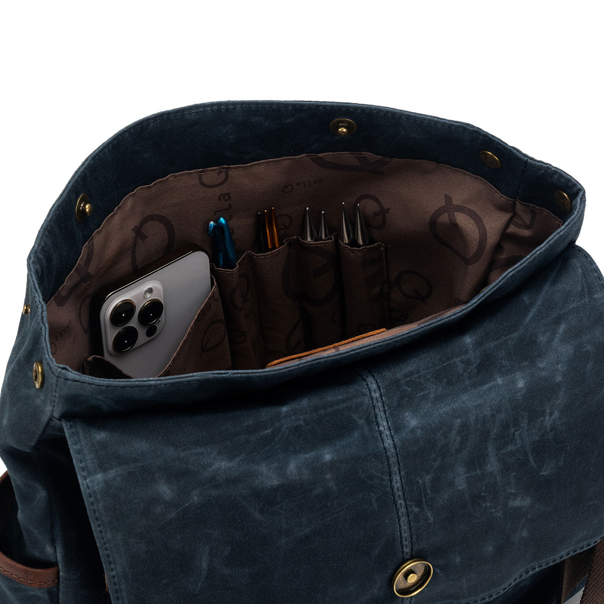 della Q Maker's Olive Midi Backpack - Ideal for Crafting Projects