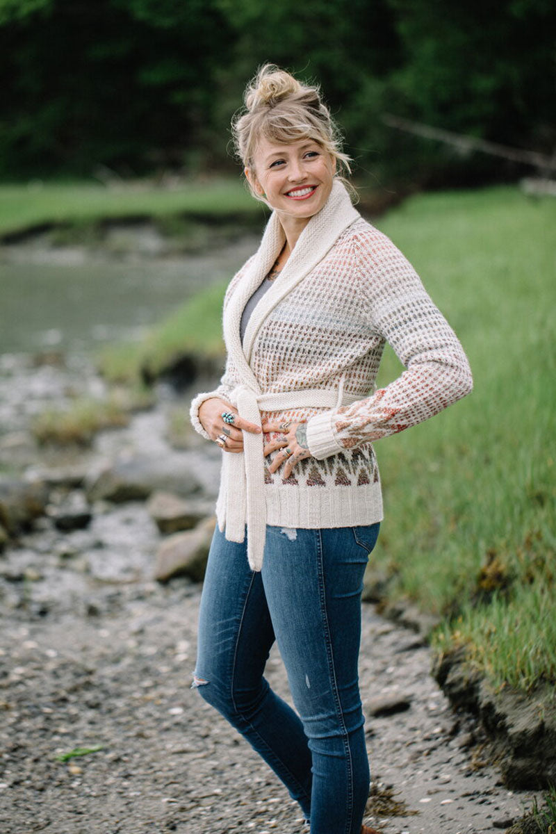 Andrea Mowry Drea Renee Knits Patterns - Stylish Spark Cardi with All - Over Colorwork