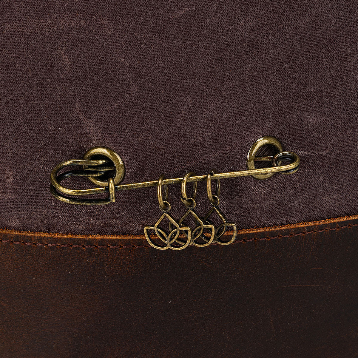 Della Q Maker's Chic Cocoa Canvas Satchel - Ideal for Crafters