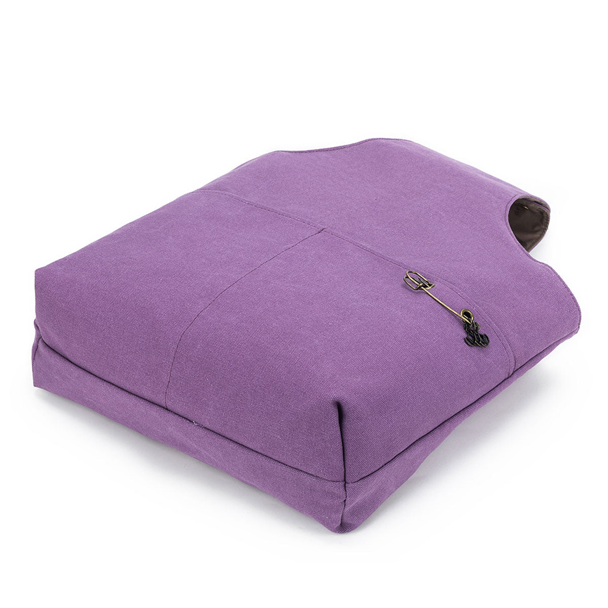 della Q Nora Bucket Bag - Plum: The Perfect Yarn and Craft Companion