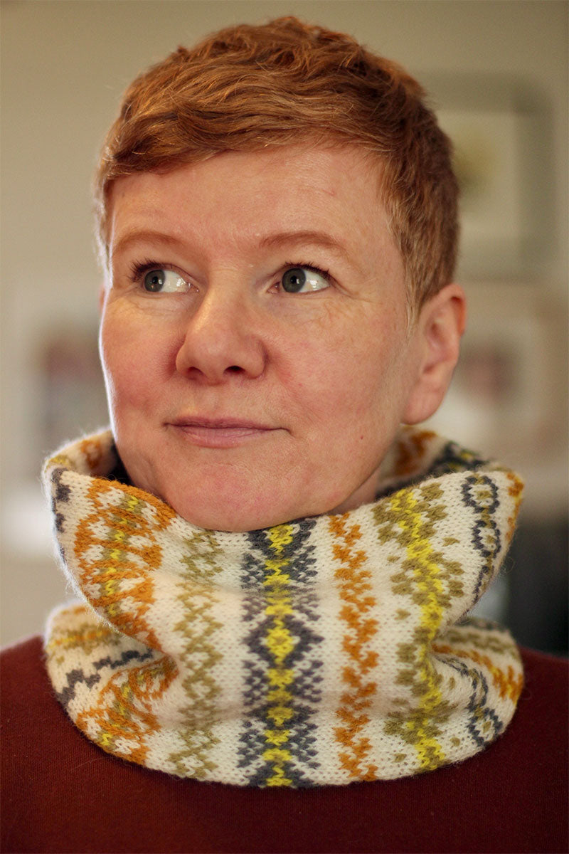 Jamieson's of Shetland Haslock Cowl Kits - Exquisite Palette A for Knitting Enthusiasts