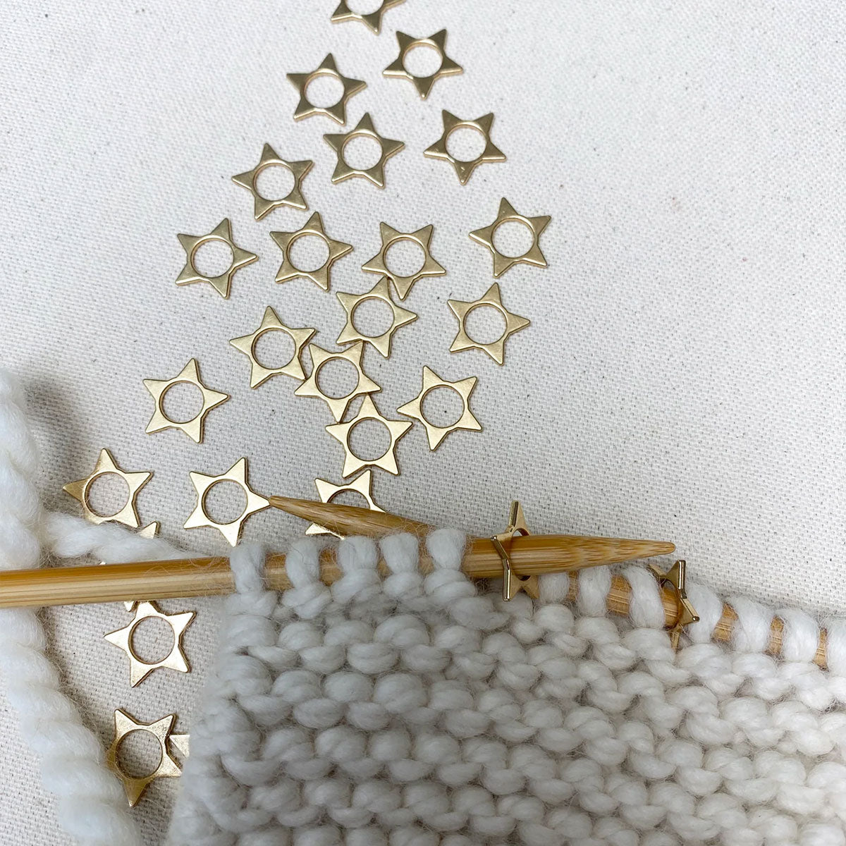 Allstitch Studio Gold Stars Seamless Stitch Markers for Knitting and Crocheting